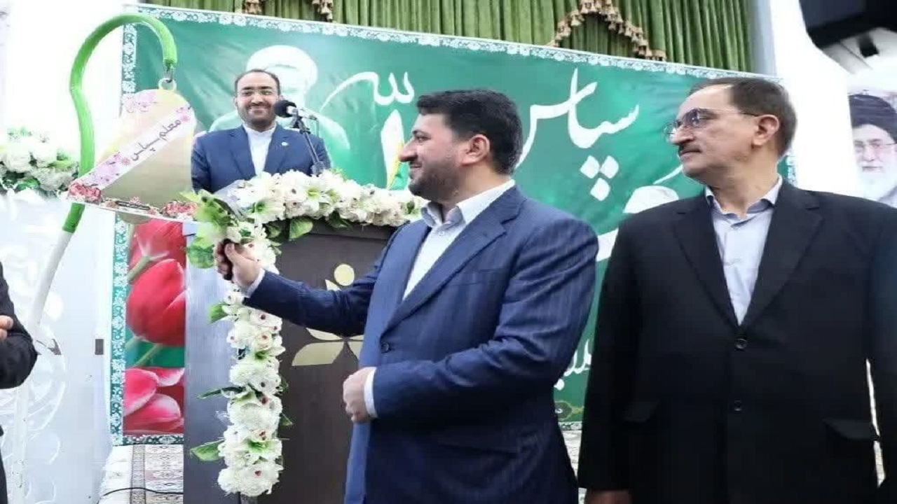 طنین زنگ سپاس معلم در مدارس استان یزد