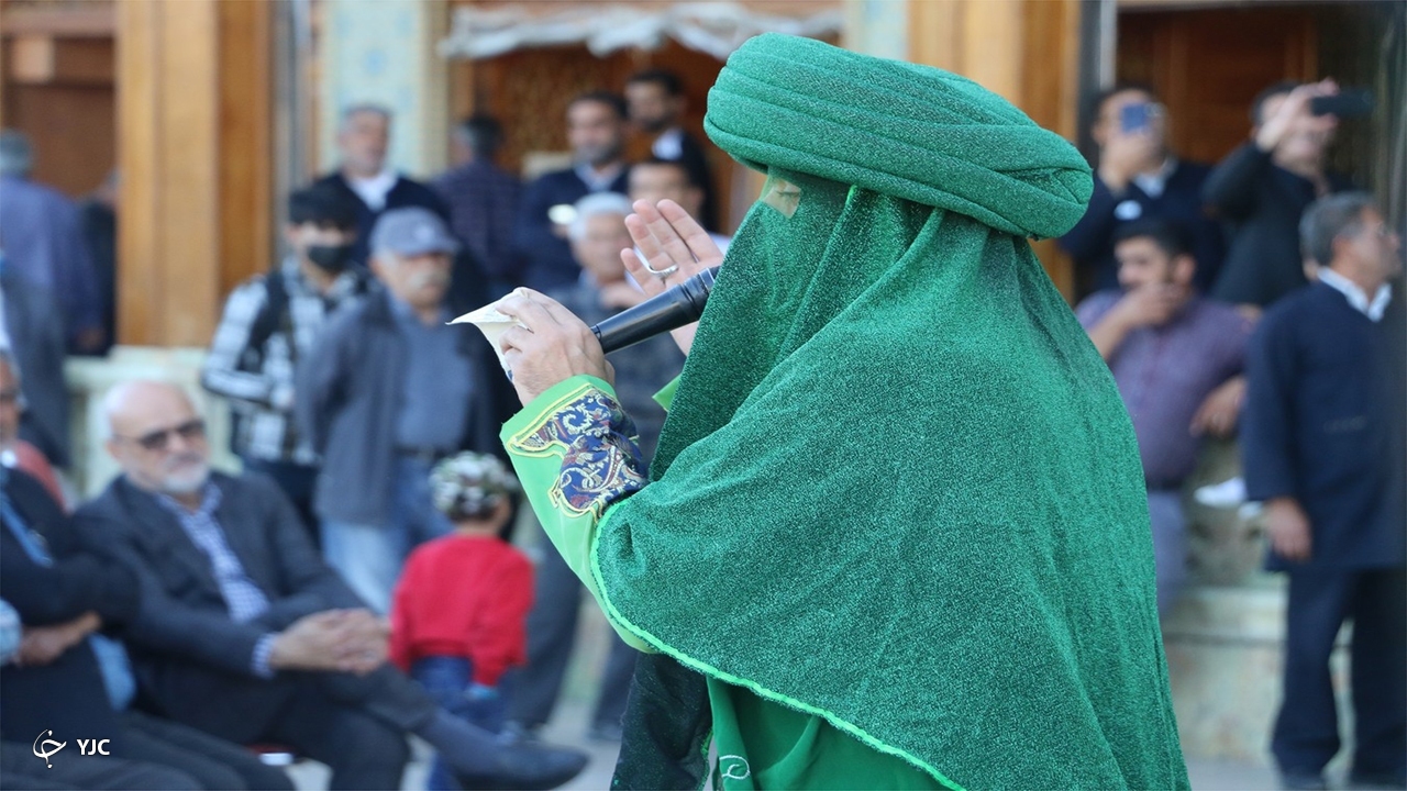 طنین ششمین جشنواره ملی آوا‌ها و نوا‌های رضوی در سومین حرم به گوش رسید/ارادت به امام رضا و شاهچراغ (ع) در قالب هنر