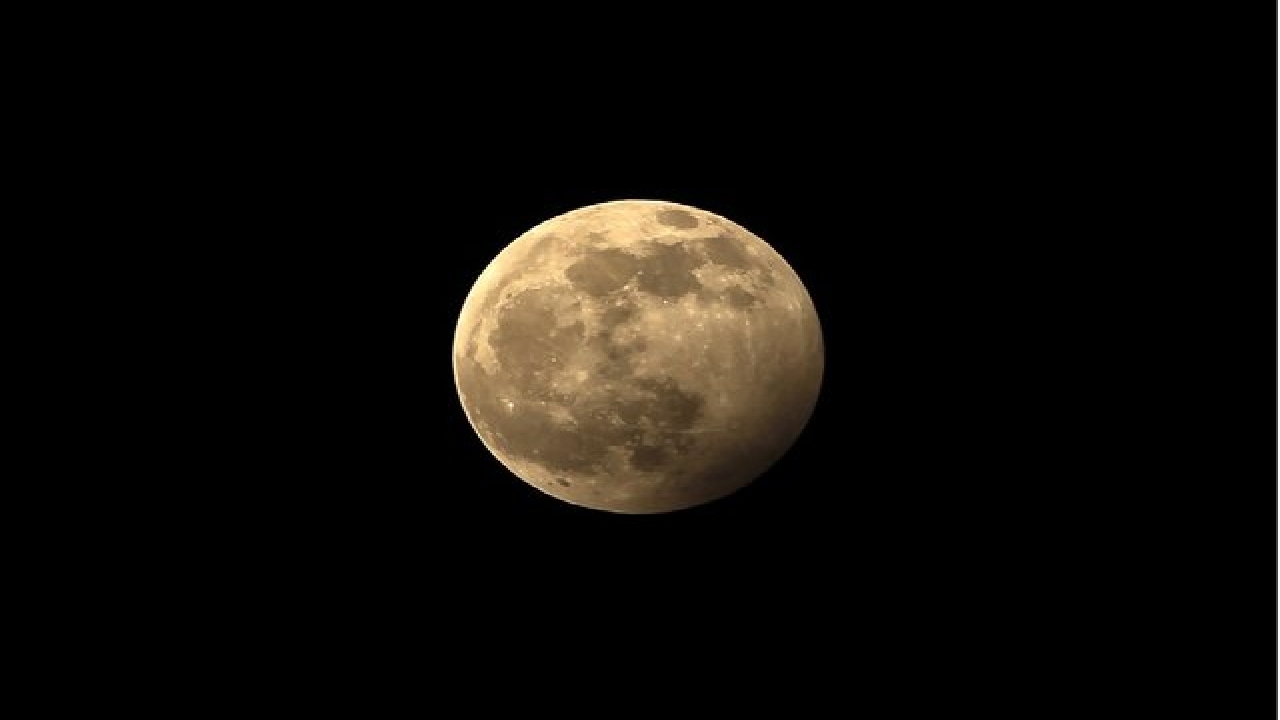 ماه گرفتگی جمعه برای مردم ایران قابل مشاهده است