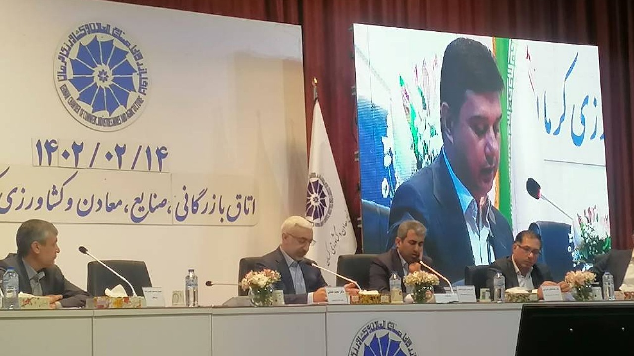 هزار میلیارد تومان گردش روزانه بازار سرمایه در فرابورس کشور است