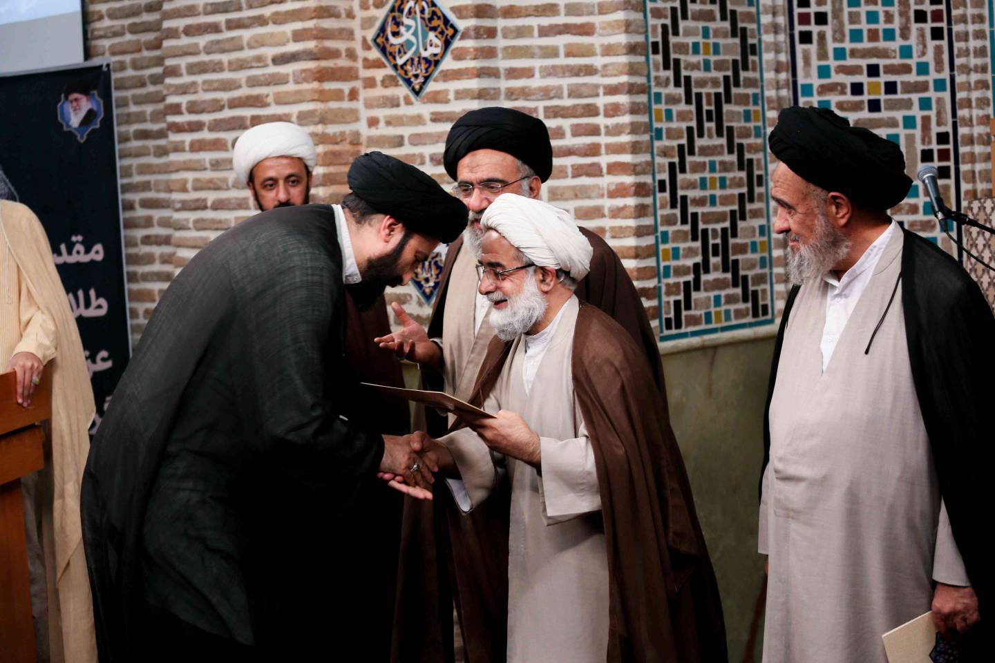 تجلیل از اساتید حوزه علمیه مروی