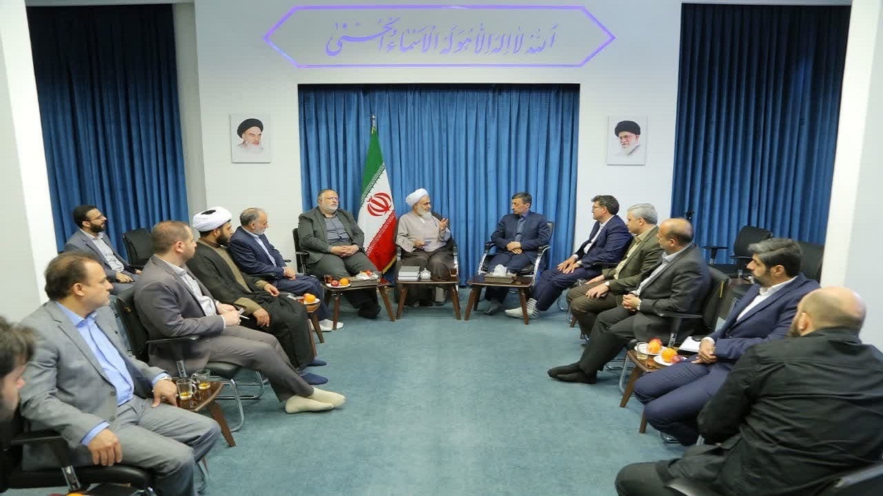 دیدار رییس بنیاد مستضعفان انقلاب اسلامی با مسئولان استان قزوین