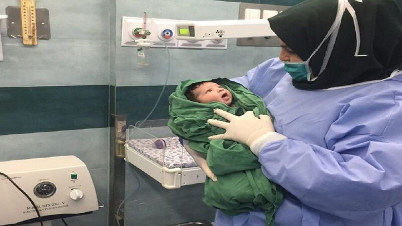 تحصیل بیش از ۱۴۰ دانشجوی رشته مامایی در دانشگاه علوم پزشکی قم