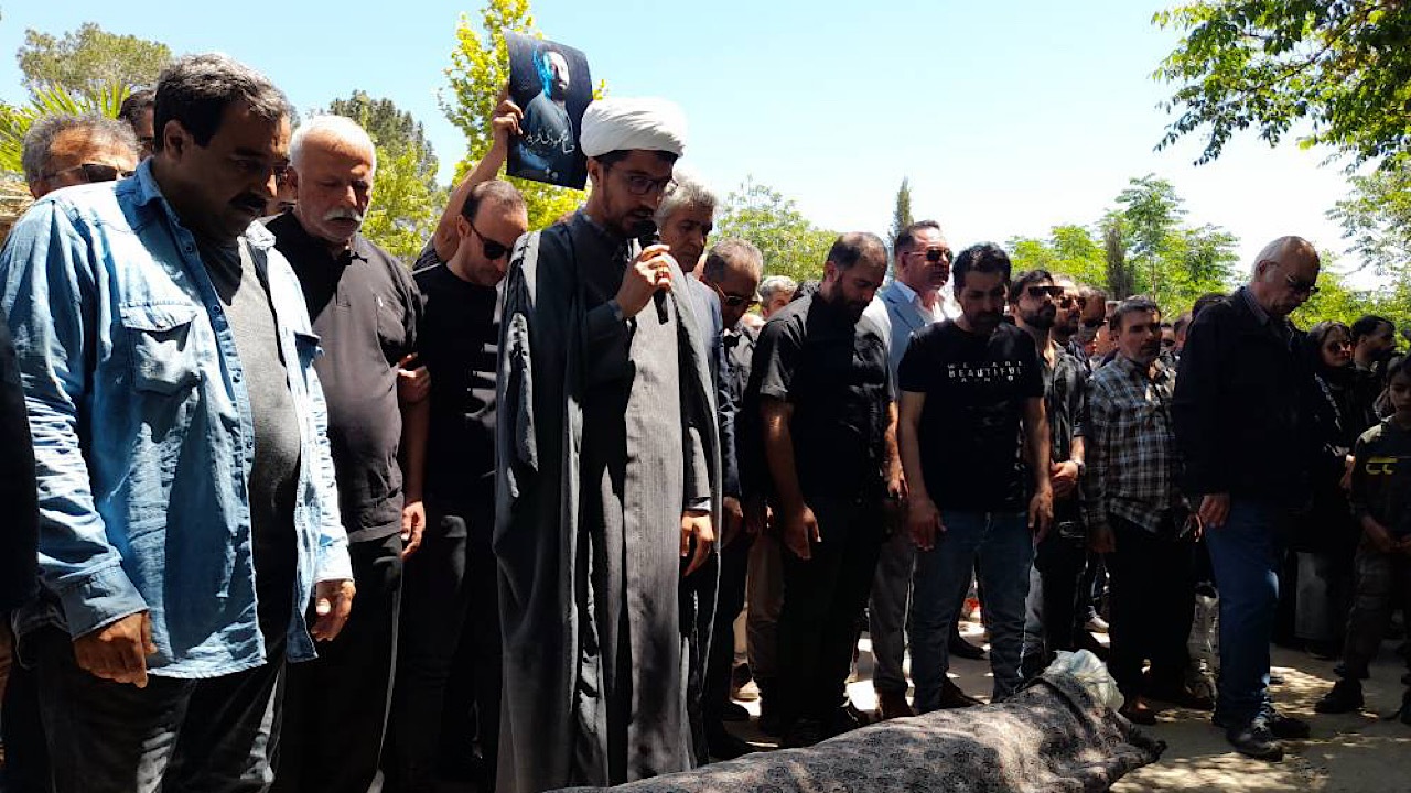 پیکر حسام محمودی راهی خانه ابدی شد+فیلم