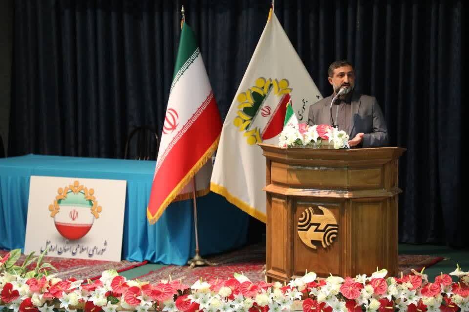 جذب سرمایه‌گذار و اجرای پروژه‌های مشارکتی از سوی شورا‌ها دنبال شود