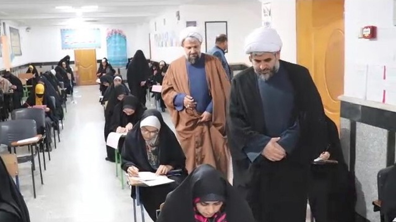 رقابت حافظان قرآن کریم در مازندران