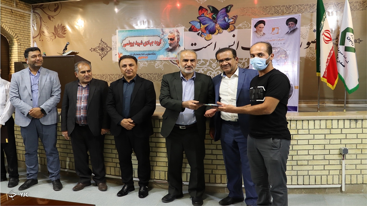 رفع موانع تولید لازمه رشد اقتصادی و مهار تورم