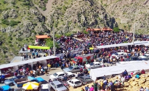 آیینی به قدمت بیش از هزار سال/ مراسم کومسای در اورامان برگزار شد