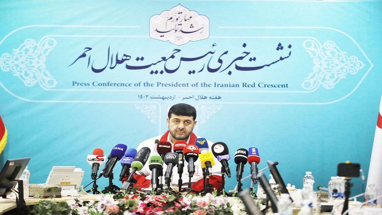 اضافه شدن هزار خودرو نجات تا پایان سال/ سلامت ۹۰ درصد زائران حج تایید شده است