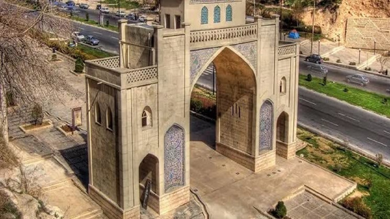 دروازه قرآن زیباترین ورودی شهری ایران