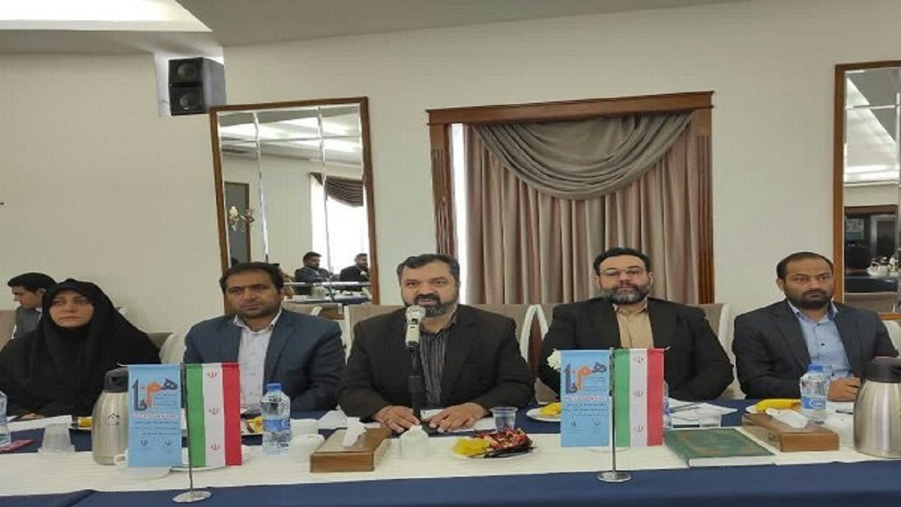 حل مشکلات جامعه با گسترش تشکل‌های مردم نهاد