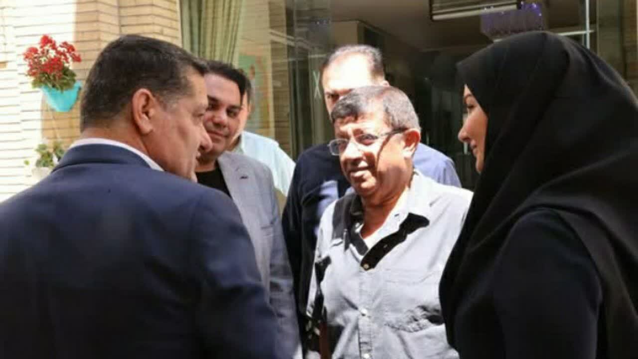 بازدید نایب‌رئیس فدراسیون جهانی هندبال از اماکن ورزشی اصفهان