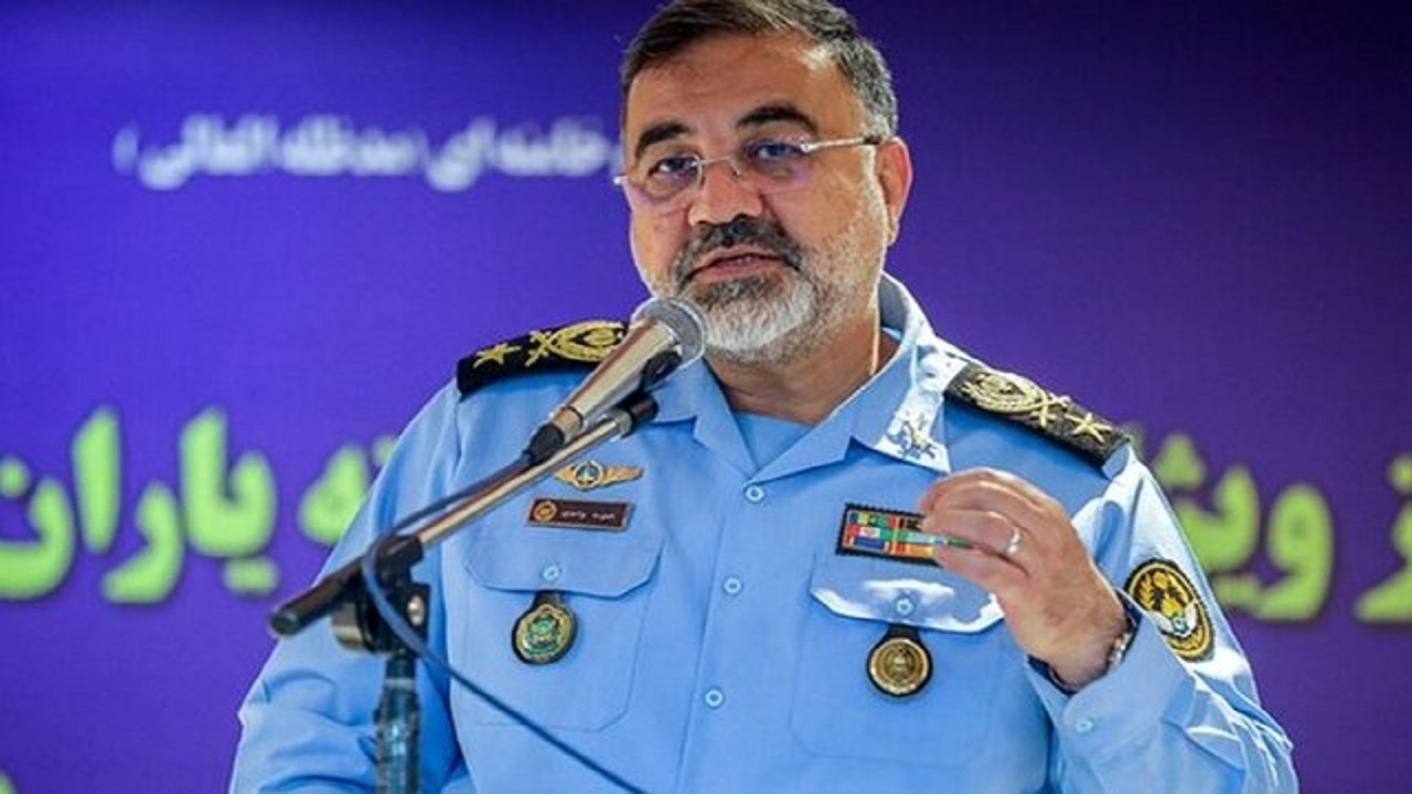 دشمن را در جنگ نرم مایوس خواهیم کرد