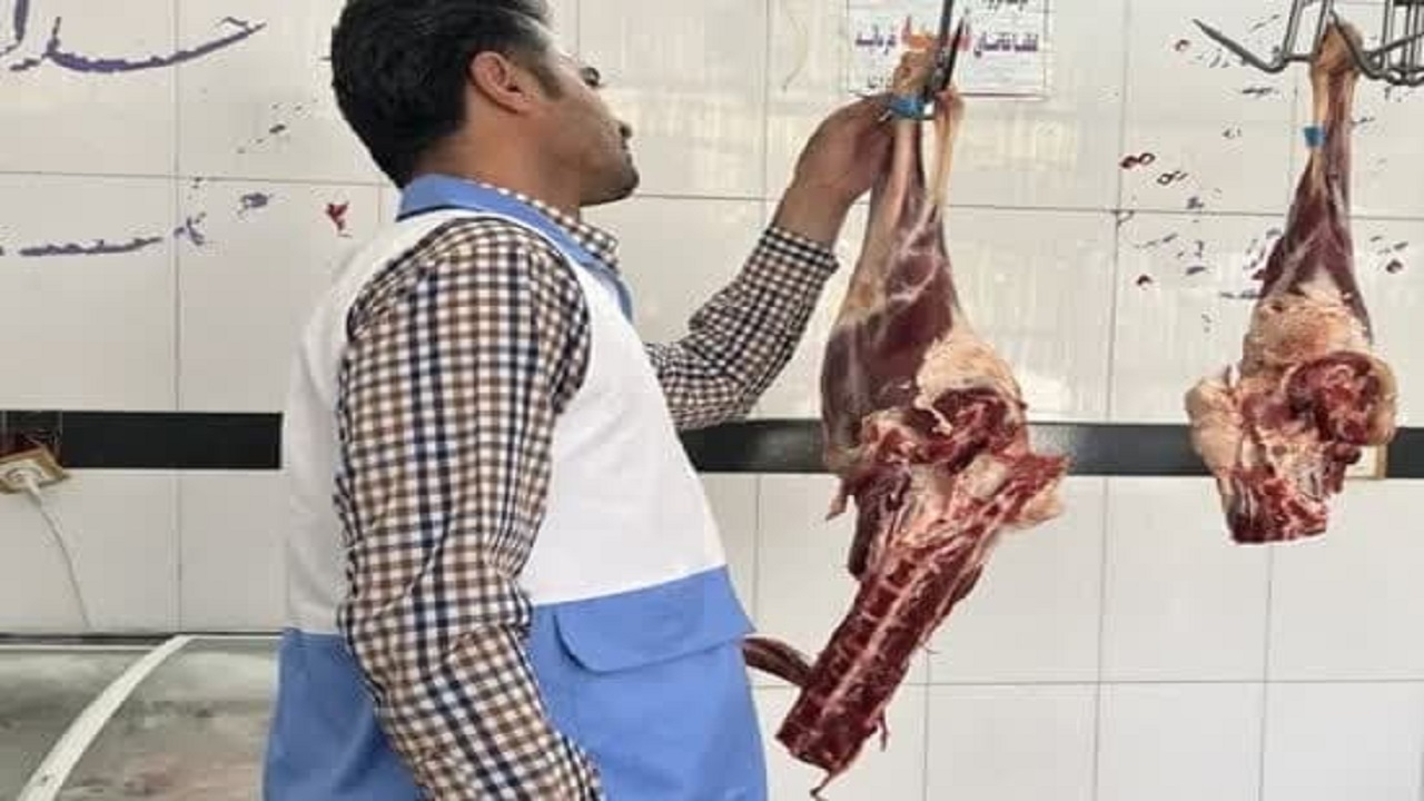 جریمه ۶۰ میلیون ریالی قصاب متخلف در فردوس