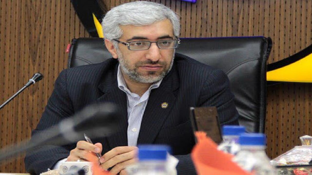 سازمان بورس هیچ‌وقت در مورد بالا و پایین رفتن بازار تصمیم نگرفته است