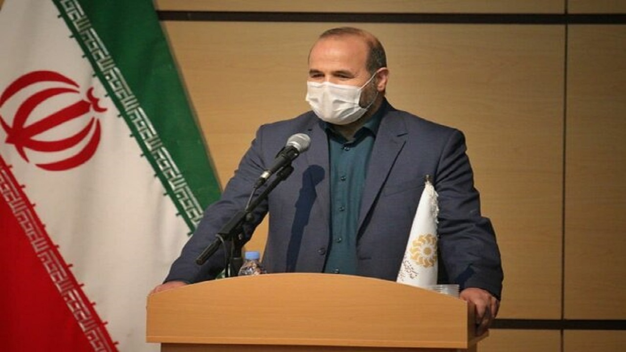 یک معلم از استان سمنان در جمع برترین‌های کشوری قرار گرفت