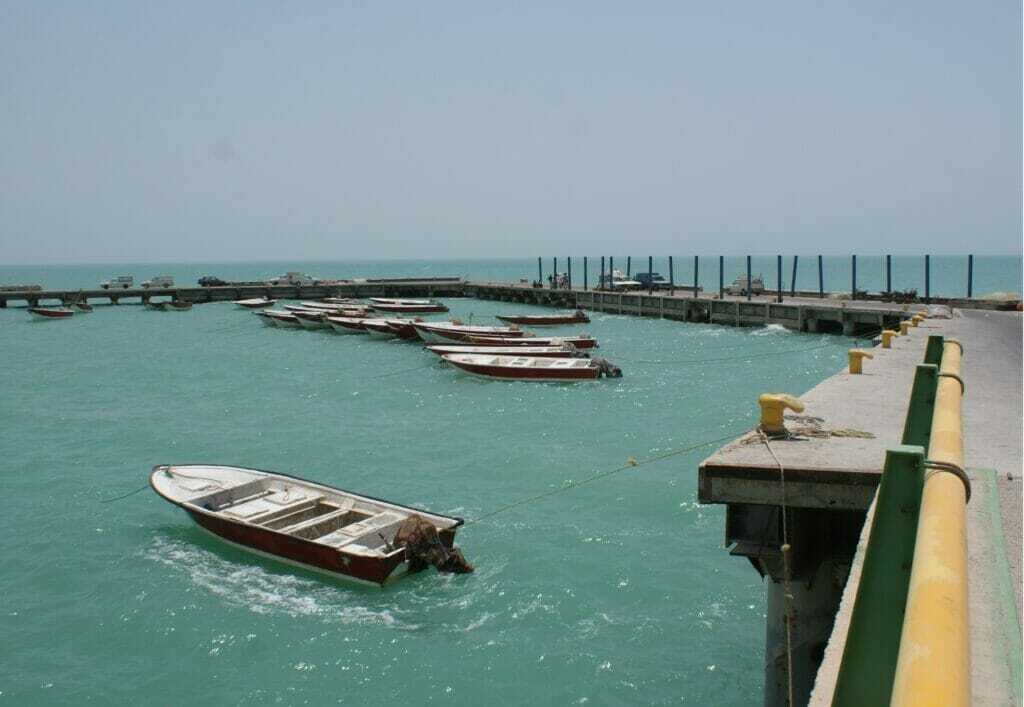 توقیف ۲۷ فروند شناور به اتهام صید غیر مجاز در صیدگاه‌های خوزستان