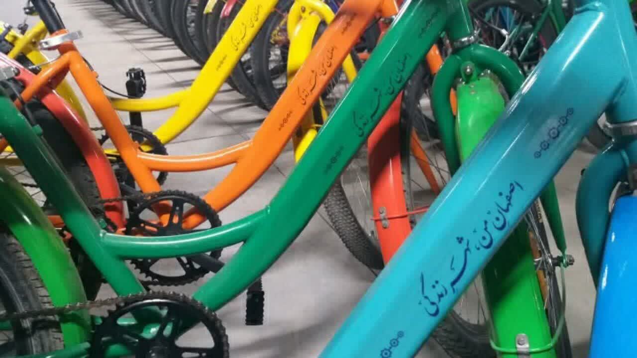 بازسازی ۵۰۰ دوچرخه برای استفاده شهروندان در شهر زندگی