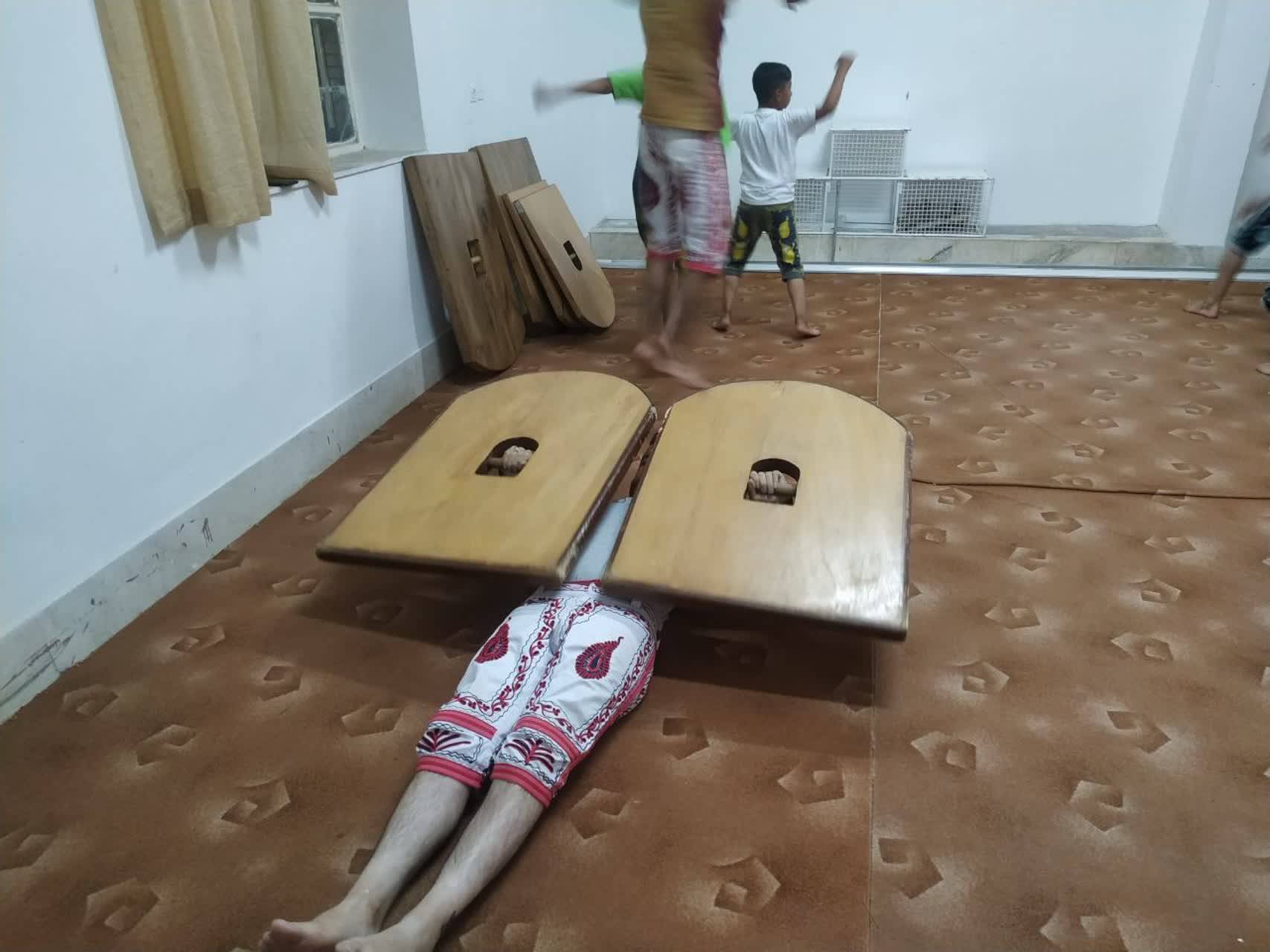 حرکت پهلوانی زورخانه ای