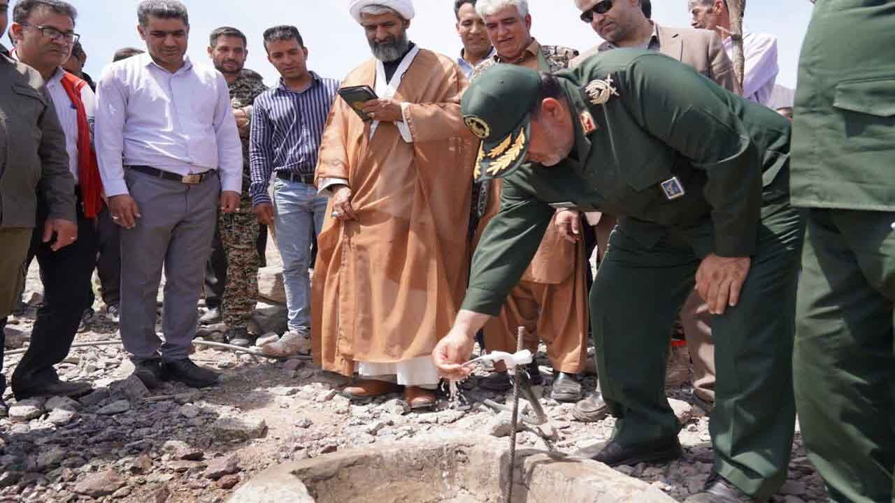بیش از ۲۱ هزار نفر از آب سالم در کرمان برخوردار شدند