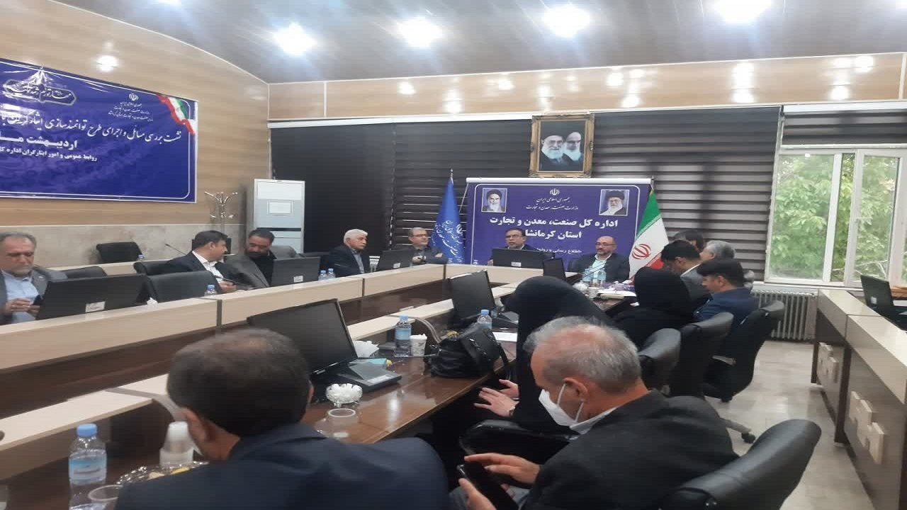 وجود ۱۴ اصل برای رسیدگی به امور خانواده شهدا و ایثارگران در دستگاه‌های اجرایی