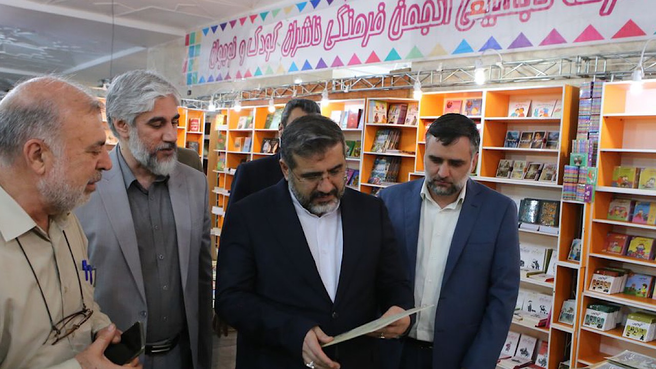 نمایشگاه کتاب به لحاظ وسعت و استقبال مخاطبان در منطقه نظیر ندارد
