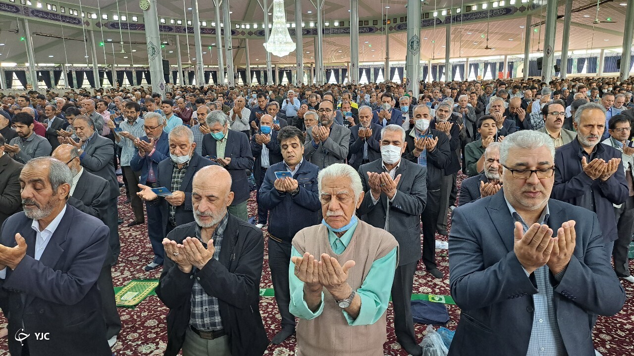 اقامه نماز عید فطر در سراسر استان مرکزی