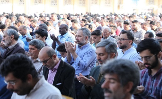 اقامه نماز عید سعید فطر در یزد
