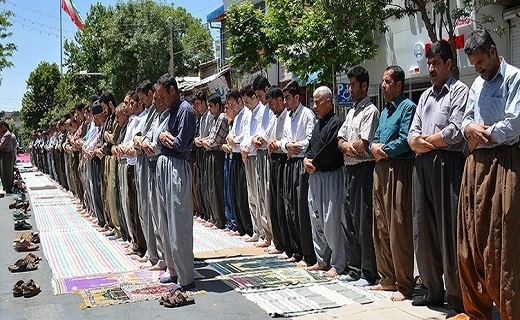 اقامه نماز عید سعید فطر در سراسر کشور