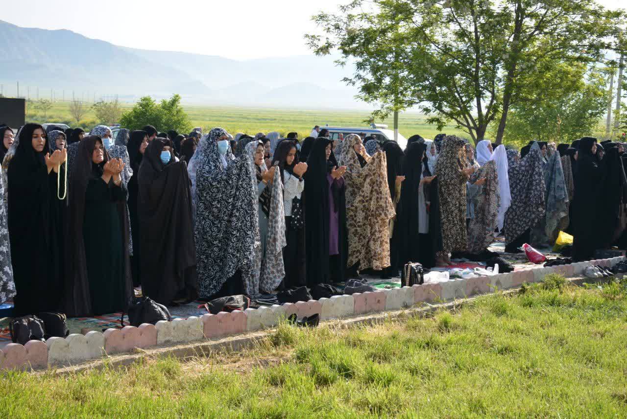 نماز عید فطر در رومشکان