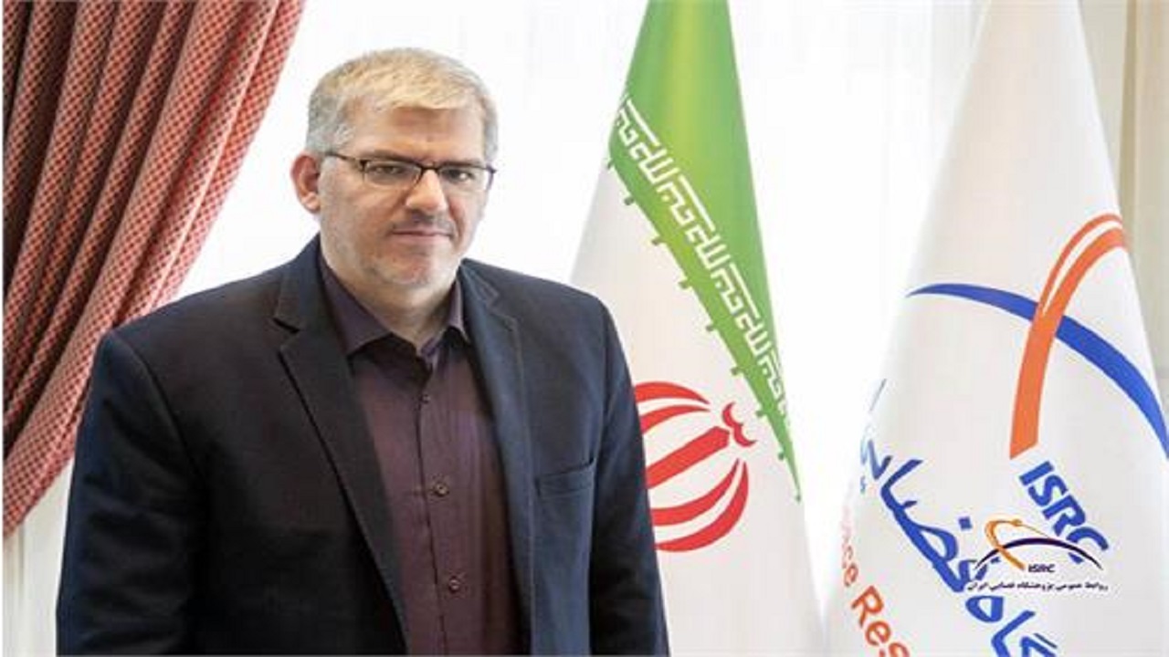بازدید رئیس سازمان فضایی از روند احداث پایگاه ملی پرتاب ماهواره