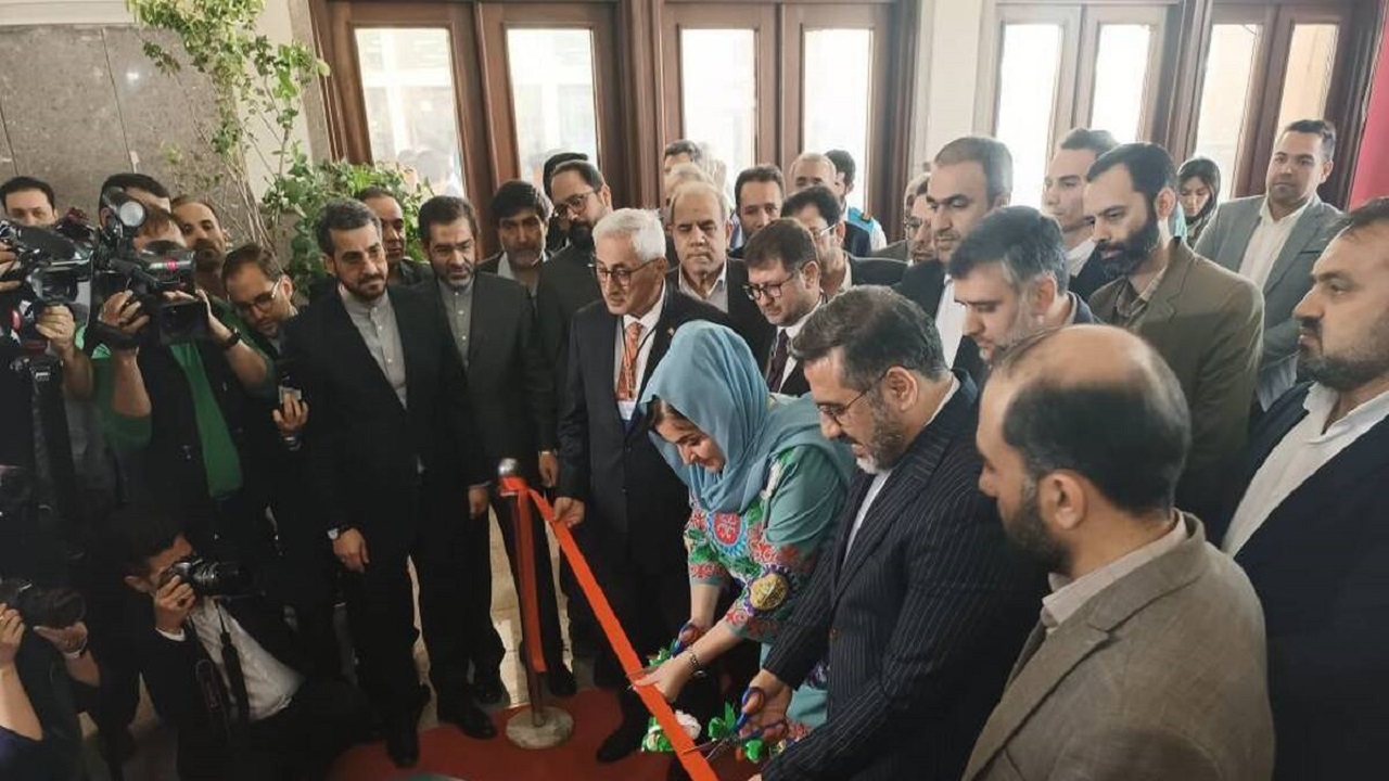 بخش بین‌الملل سی‌وچهارمین نمایشگاه کتاب تهران افتتاح شد