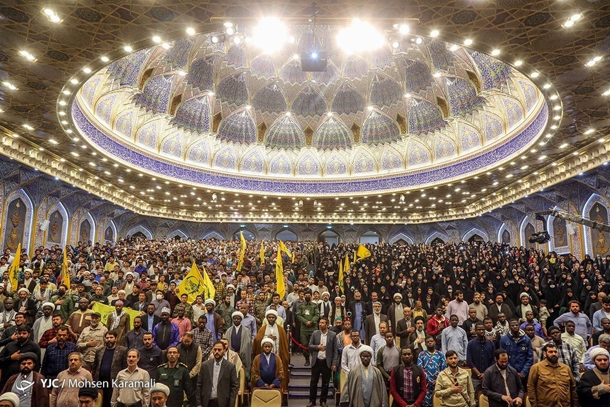 چهارمین همایش ادبی فخر ایران