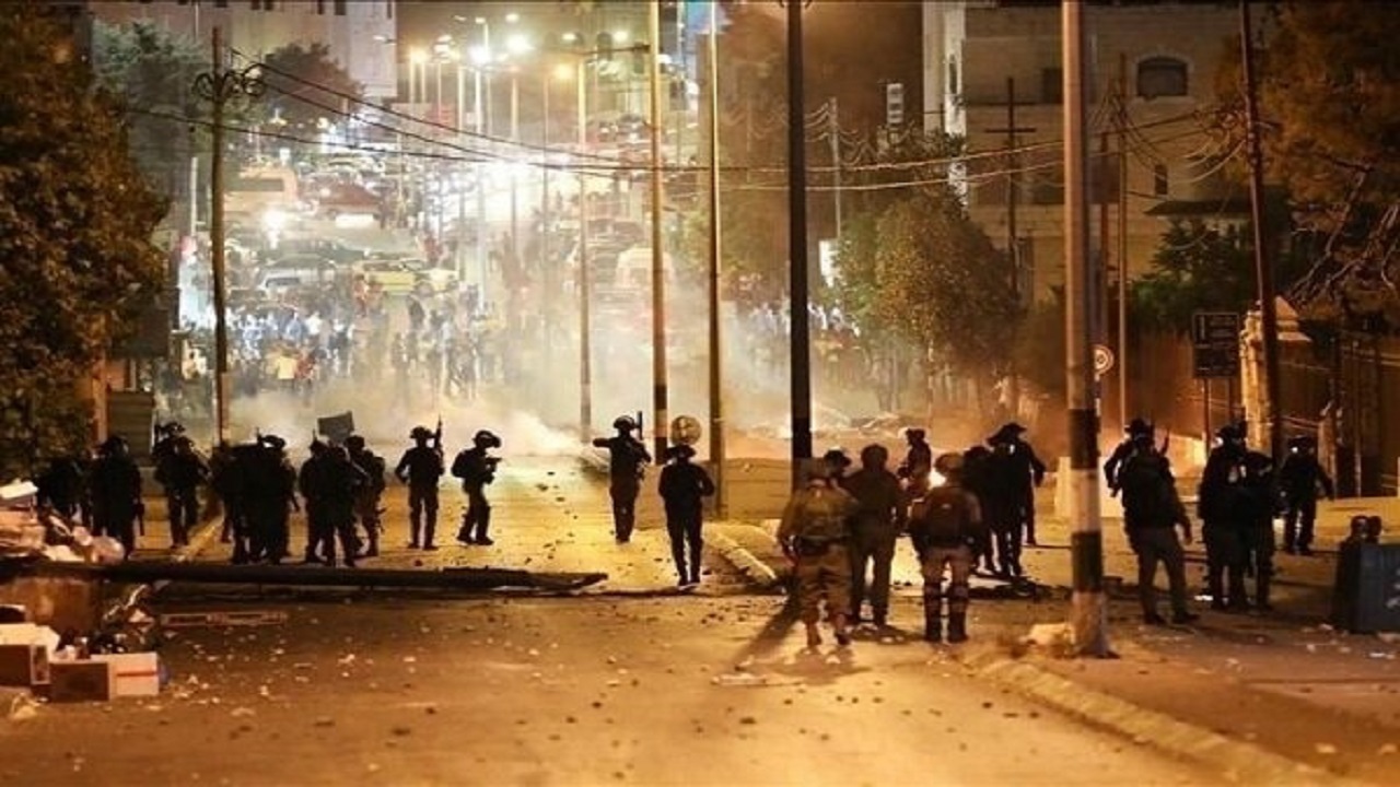 درگیری جوانان فلسطینی و نظامیان صهیونیست در قدس اشغالی