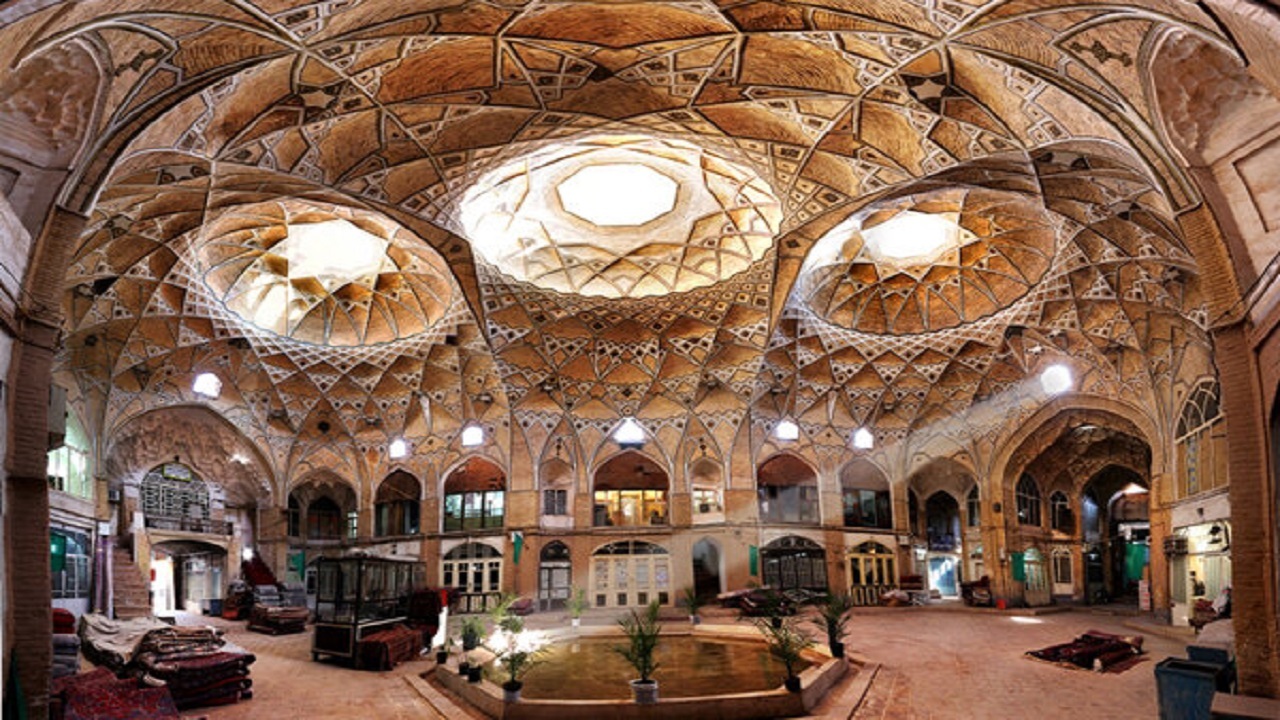 شکوه معماری تیمچه قم