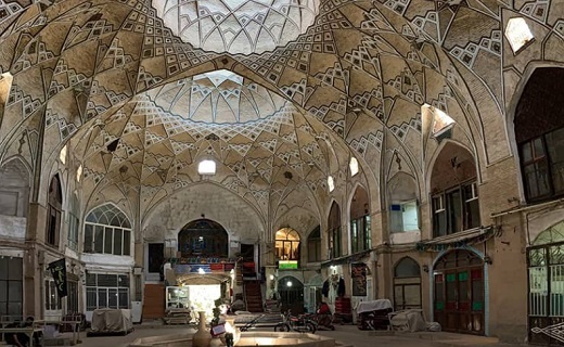 شکوه معماری تیمچه قم