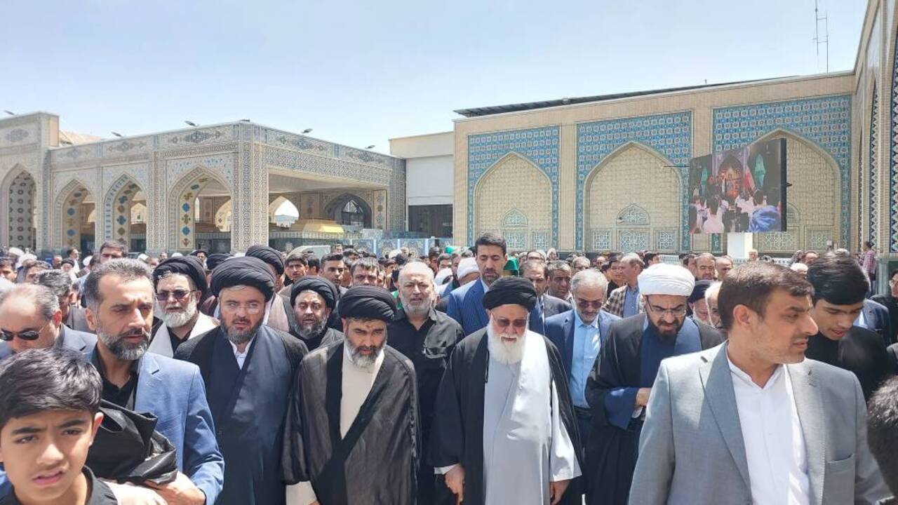 تشییع پیکر حجت الاسلام والمسلمین خداداد حسینی در مشهد مقدس