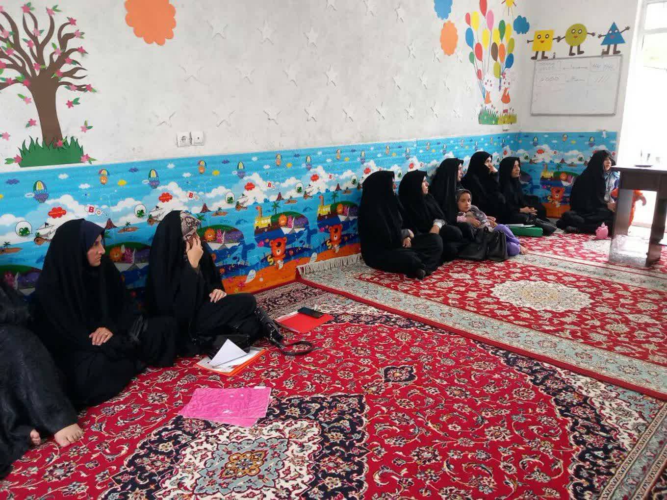 برگزاری کلاس در راور