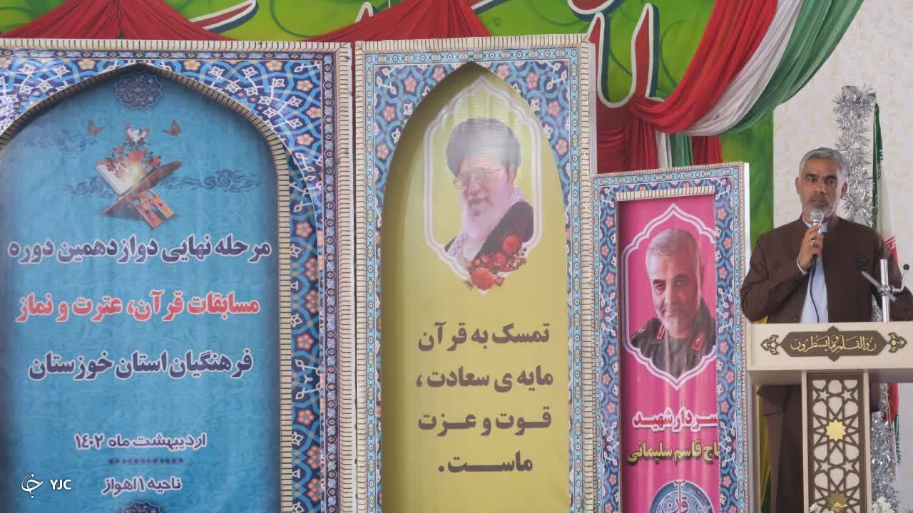 معلمان و فرهنگیان باید بر سواد رسانه‌ای مسلط باشند