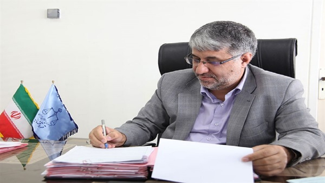 کاهش حوادث رانندگی با اصلاح فرهنگ ترافیک، ایمن‌سازی خودروها و راه‌های مواصلاتی