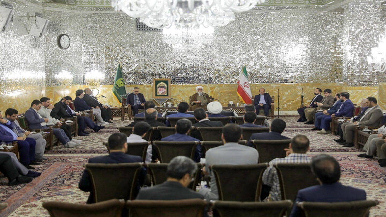 برنامه ریزی جشن‌های دهه کرامت با رویکرد تقویت «کرامت و هویت ملی»