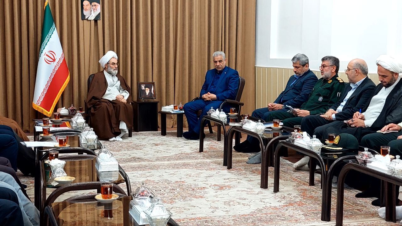 نشست هماهنگی سالگرد ارتحال امام خمینی (ره) و ۱۵ خرداد در رشت