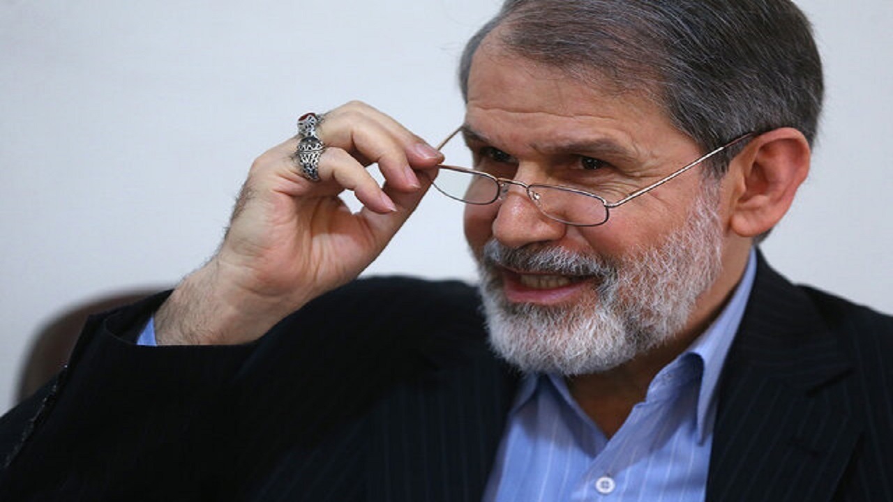 پایداری یعنی برای حفظ اصول انقلاب باید تا پای دار ایستاد