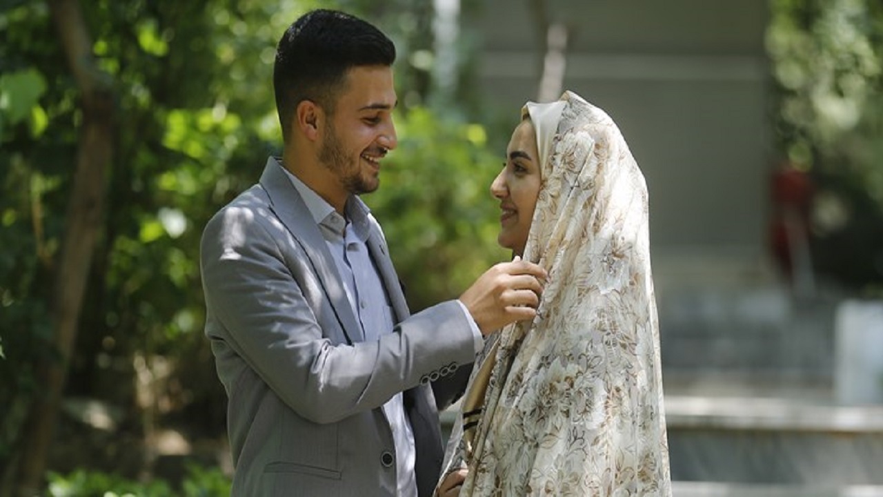 زوج‌های جوان، عشق و علاقه‌تان را احتکار نکنید!
