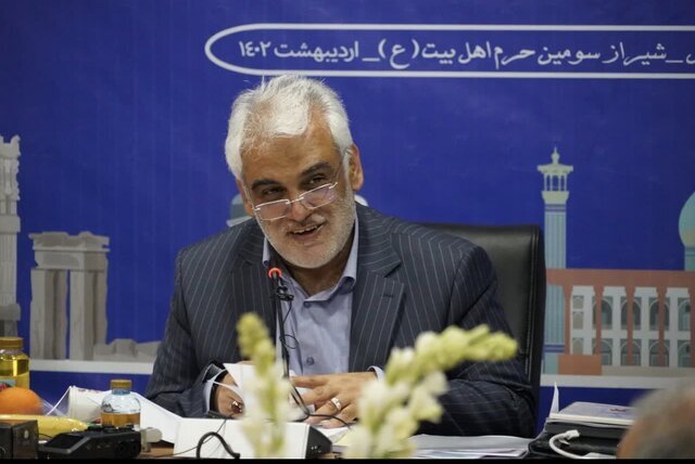 هیچ یک از واحد‌های دانشگاه آزاد در فارس تعطیل نمی‌شود
 
