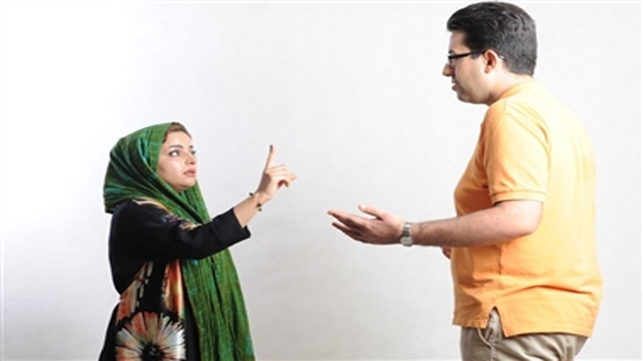 ۸ اشتباهی که همسرتان را بداخلاق می‌کند