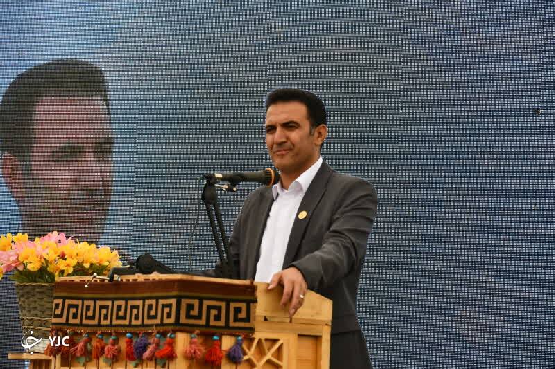 برگزاری اردوی بزرگ آموزشی و پرورشی دانش آموزان عشایر در دشت ارژن