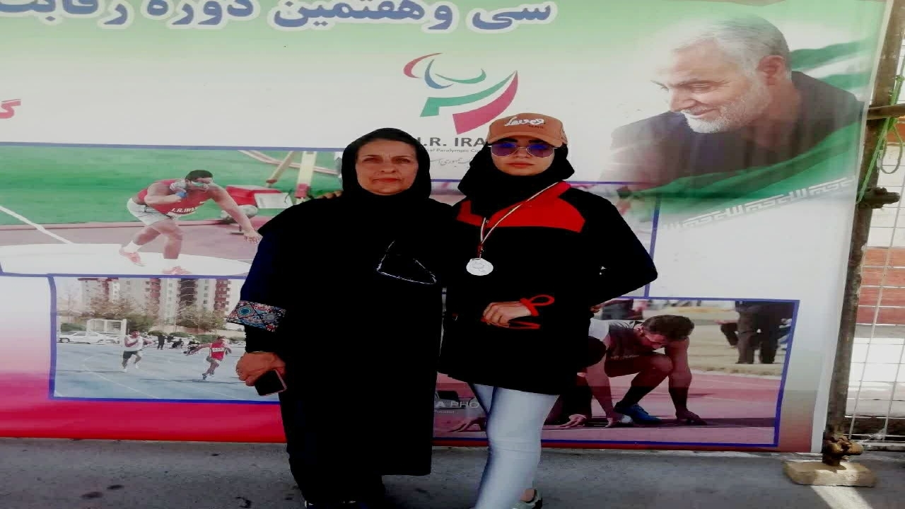 ورزشکار چهارمحالی مدال نقره مسابقات کشوری را بر گردن آویخت