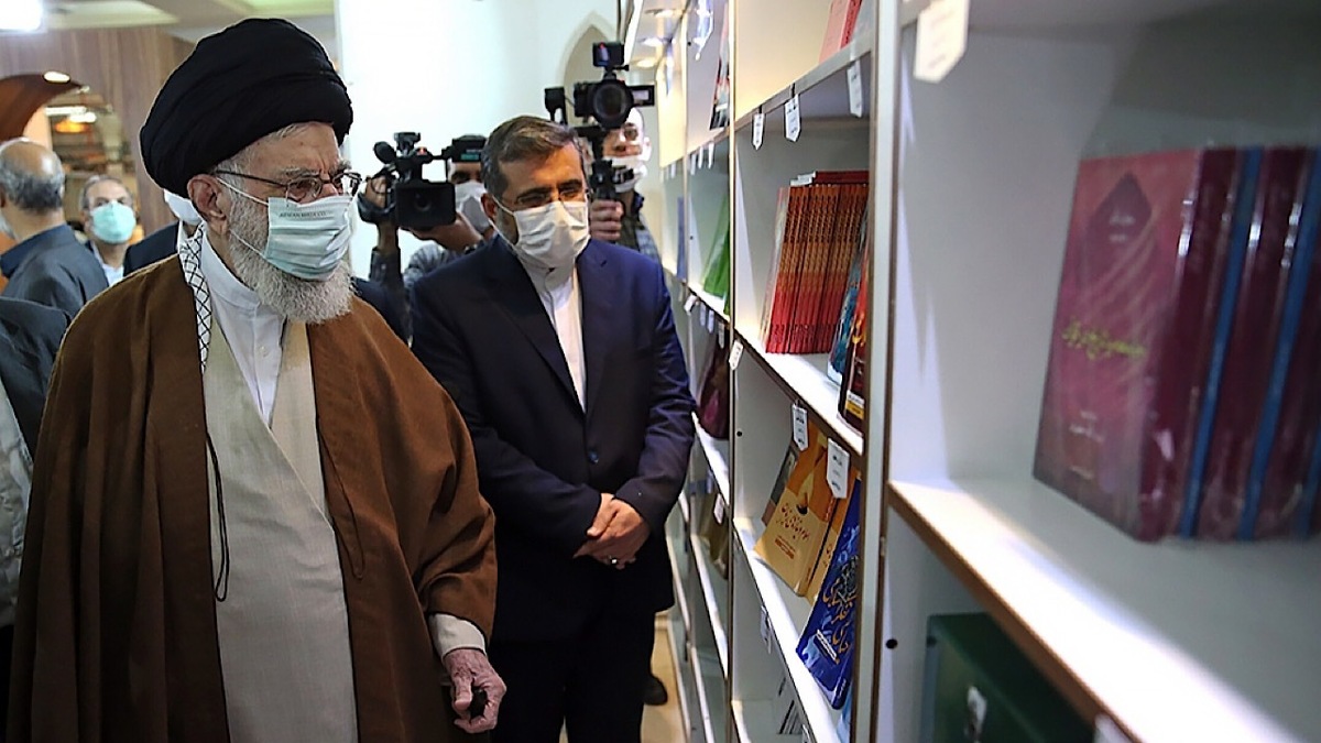 سی و چهارمین نمایشگاه بین المللی کتاب تهران - روز پنجم