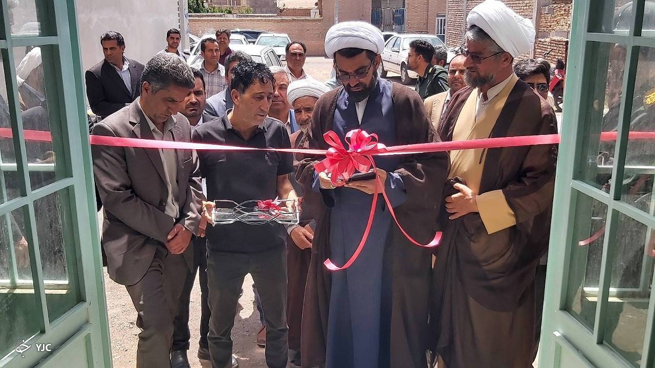 افتتاح نمایشگاه دنیای ناشناخته ها در انار